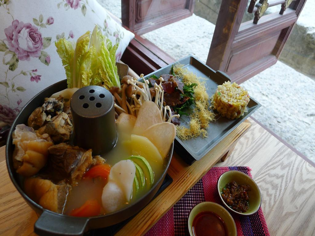 Lijiang Ivy Garden Resort Hotel Kültér fotó